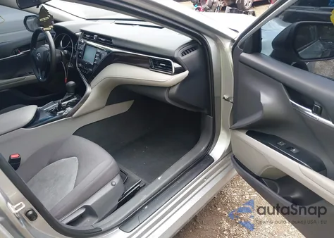 2020 Toyota Camry Le из США, поврежденный, VIN 4T1C11AK3LU878126